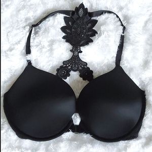 Victoria's Secret 32DD black lace embroidery bra